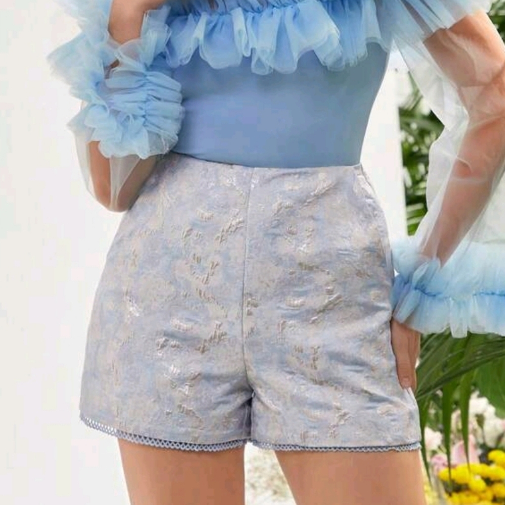 Guipure Lace Hem Jacquard Shorts